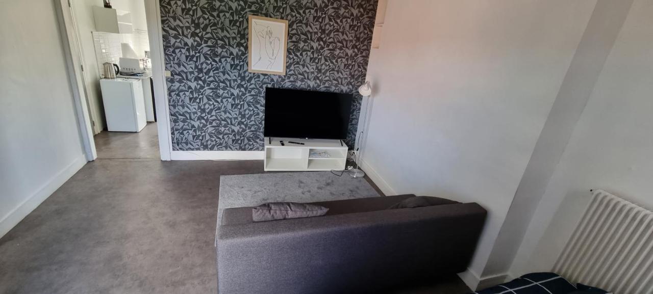 Guibert 19 F2 Bis 2 Chbres 6 Personnes Max Wifi Sweet Home Caudebec-les-Elbeuf Esterno foto